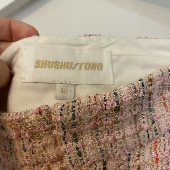 SHUSHU/TONG Tweed Shorts - Picture 2 of 6